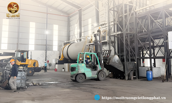 Thu gom và xử lý rác công nghiệp Tân Uyên